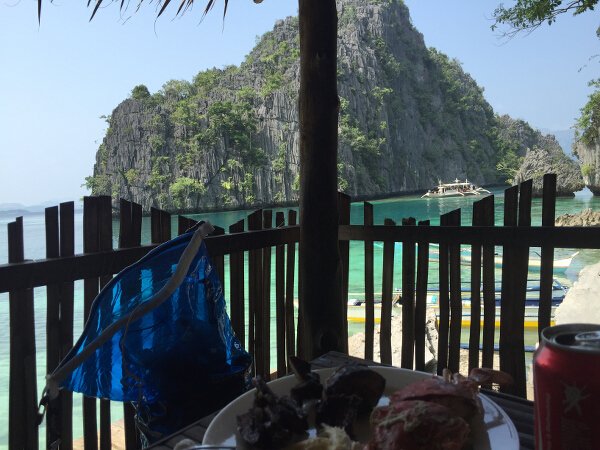 Kayangan Lake lunch view