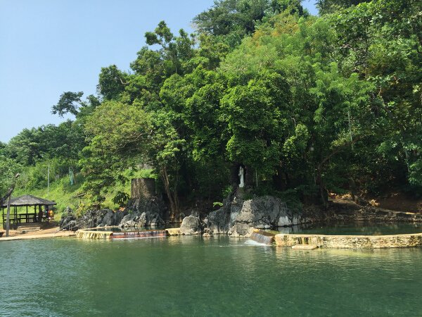 Maquinit Hot Springs