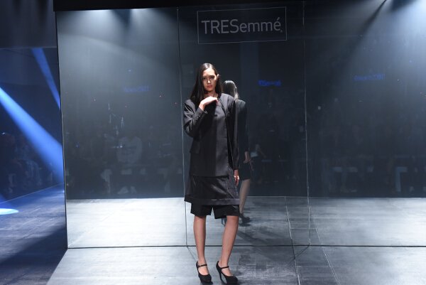 Ivarluski Aseron brings his City Sleek vision to life with striking black pieces.