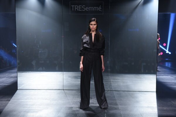 Ivarluski Aseron brings his City Sleek vision to life with striking black pieces.