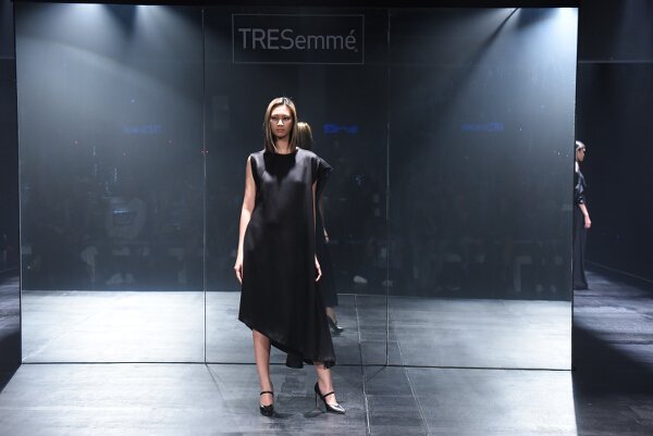 Ivarluski Aseron brings his City Sleek vision to life with striking black pieces.