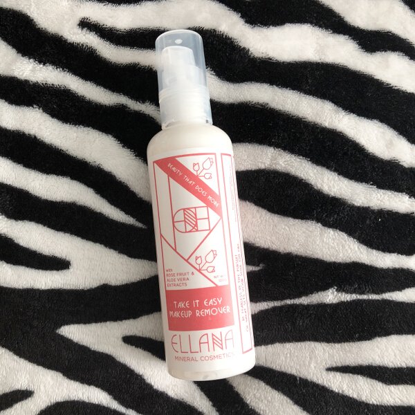 Ellana makeup remover